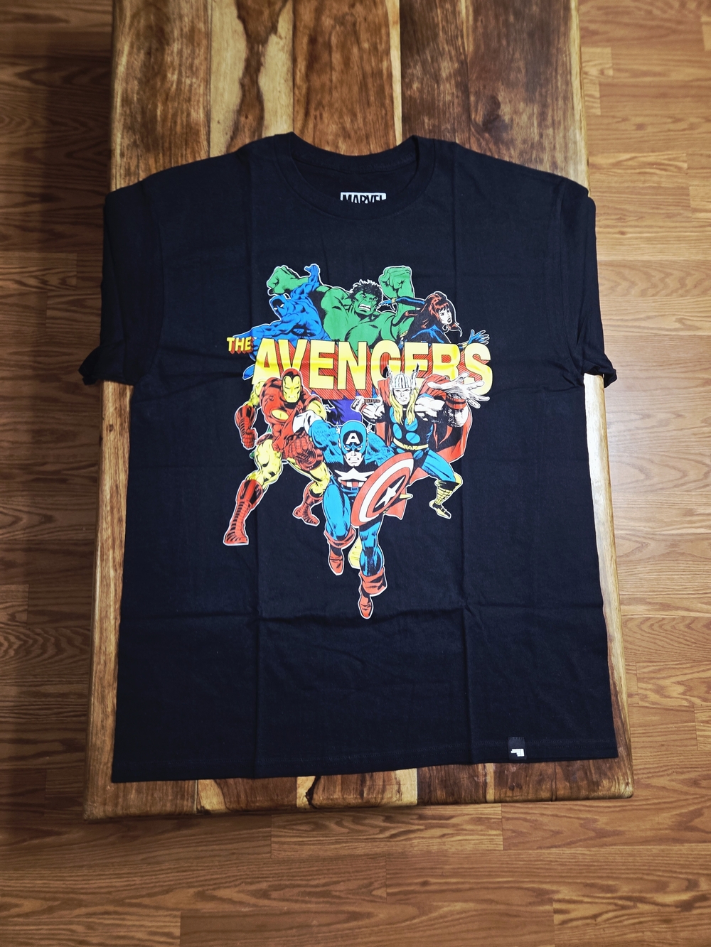 Marvel x Dim Mak "The Avengers" T-Shirt - Black. Size Large